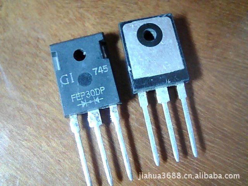 如何选择适合的pcb龙头供应商？东莞厂家推荐哪家？